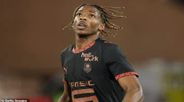 بصراع الميركاتو.. ليفربول يحسم صفقة تشيلسي والبلوز يقرر معاقبة الظهير الأيسر للظهير الأيسر بمبلغ ضخم